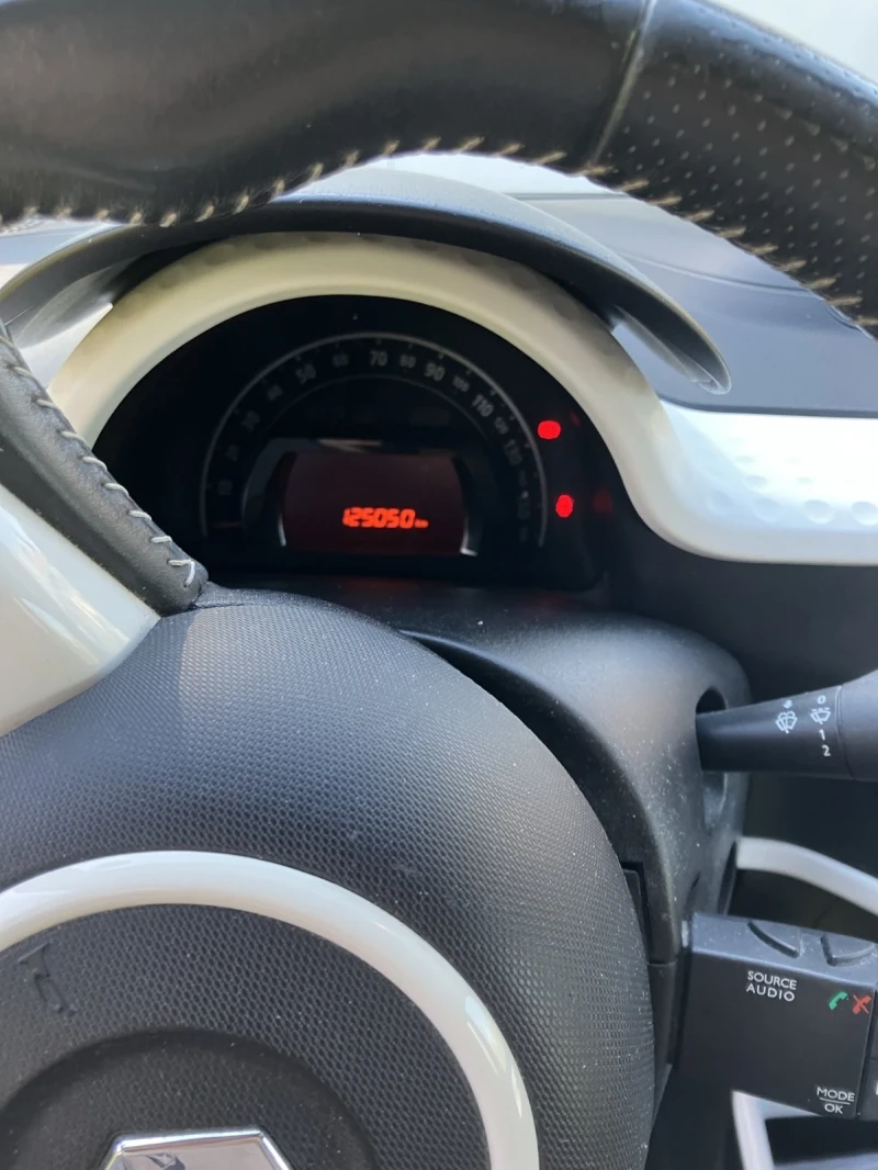 Renault Twingo, снимка 5 - Автомобили и джипове - 52565309