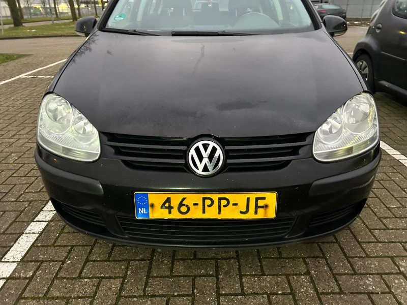 VW Golf, снимка 6 - Автомобили и джипове - 49047861