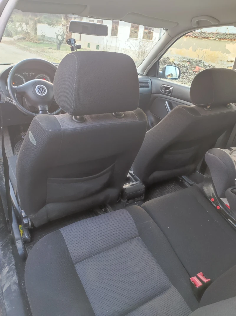 VW Golf 1.9tdi, снимка 10 - Автомобили и джипове - 49529834