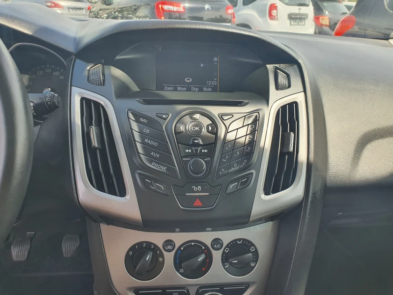 Ford Focus 1.6TDCI EURO5B NAVI, снимка 14 - Автомобили и джипове - 50401156