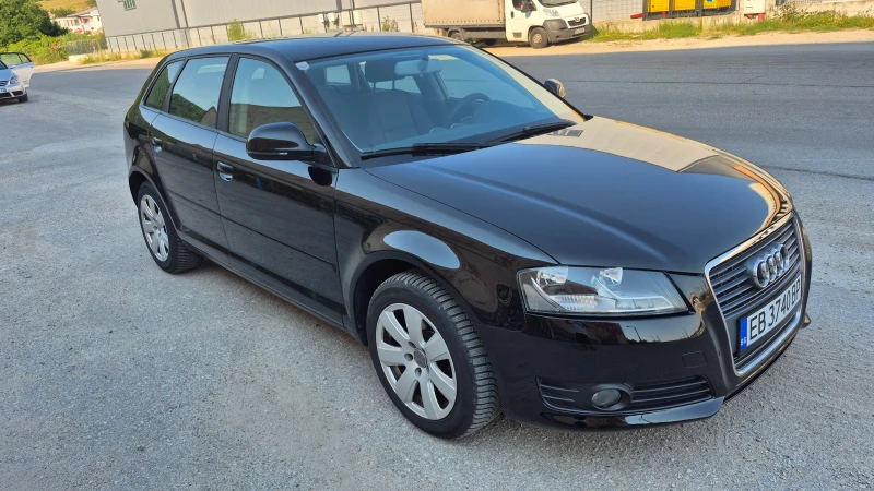 Audi A3 1.6i FACELIFT 165000км ОТЛИЧНА, снимка 3 - Автомобили и джипове - 50942480