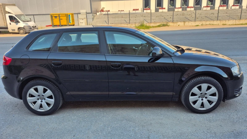 Audi A3 1.6i FACELIFT 165000км ОТЛИЧНА, снимка 4 - Автомобили и джипове - 50942480