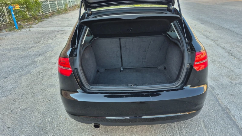 Audi A3 1.6i FACELIFT 165000км ОТЛИЧНА, снимка 16 - Автомобили и джипове - 50942480