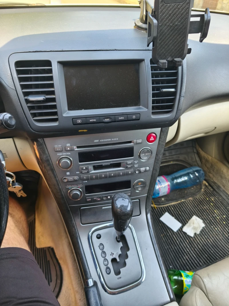 Subaru Outback 3000, снимка 7 - Автомобили и джипове - 52234498