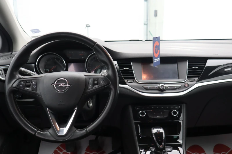 Opel Astra, снимка 14 - Автомобили и джипове - 51977076