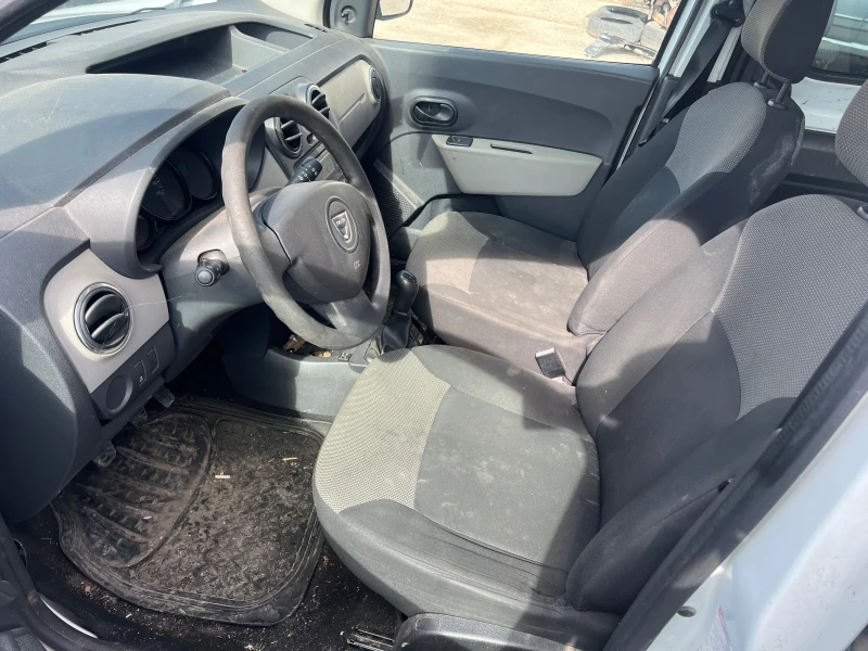 Dacia Dokker 1.6 i , снимка 7 - Автомобили и джипове - 51998821