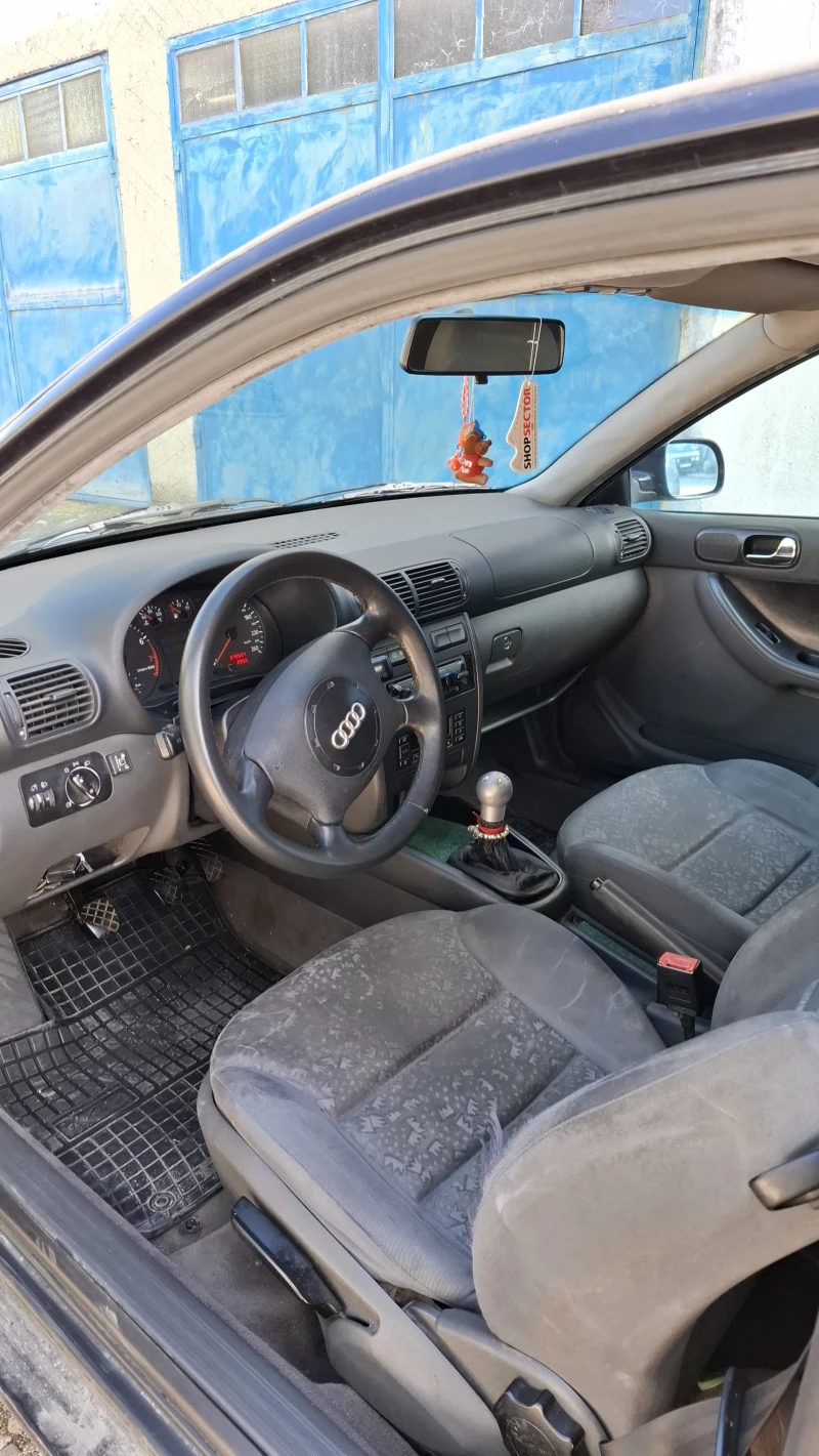 Audi A3 1.6, снимка 2 - Автомобили и джипове - 52436842