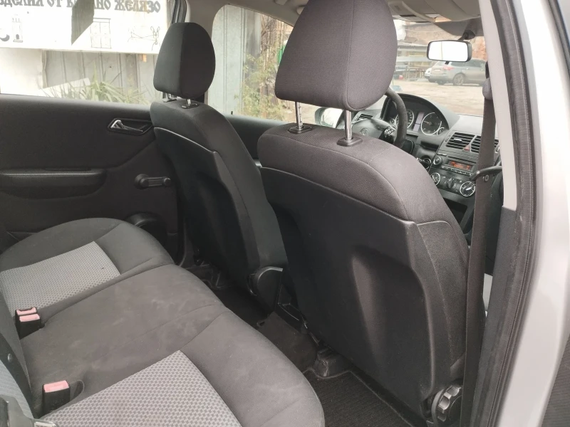 Mercedes-Benz A 180 AUTOMATIC 109kc, снимка 11 - Автомобили и джипове - 53214630