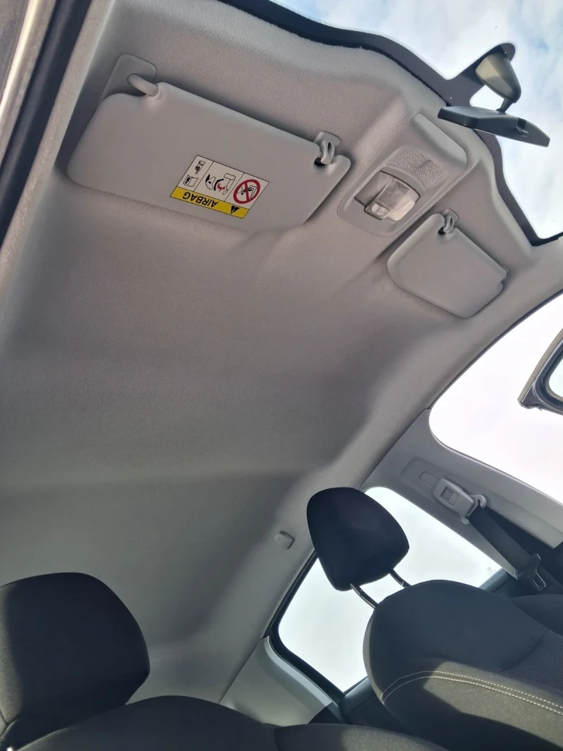 Peugeot 208, снимка 8 - Автомобили и джипове - 53343248
