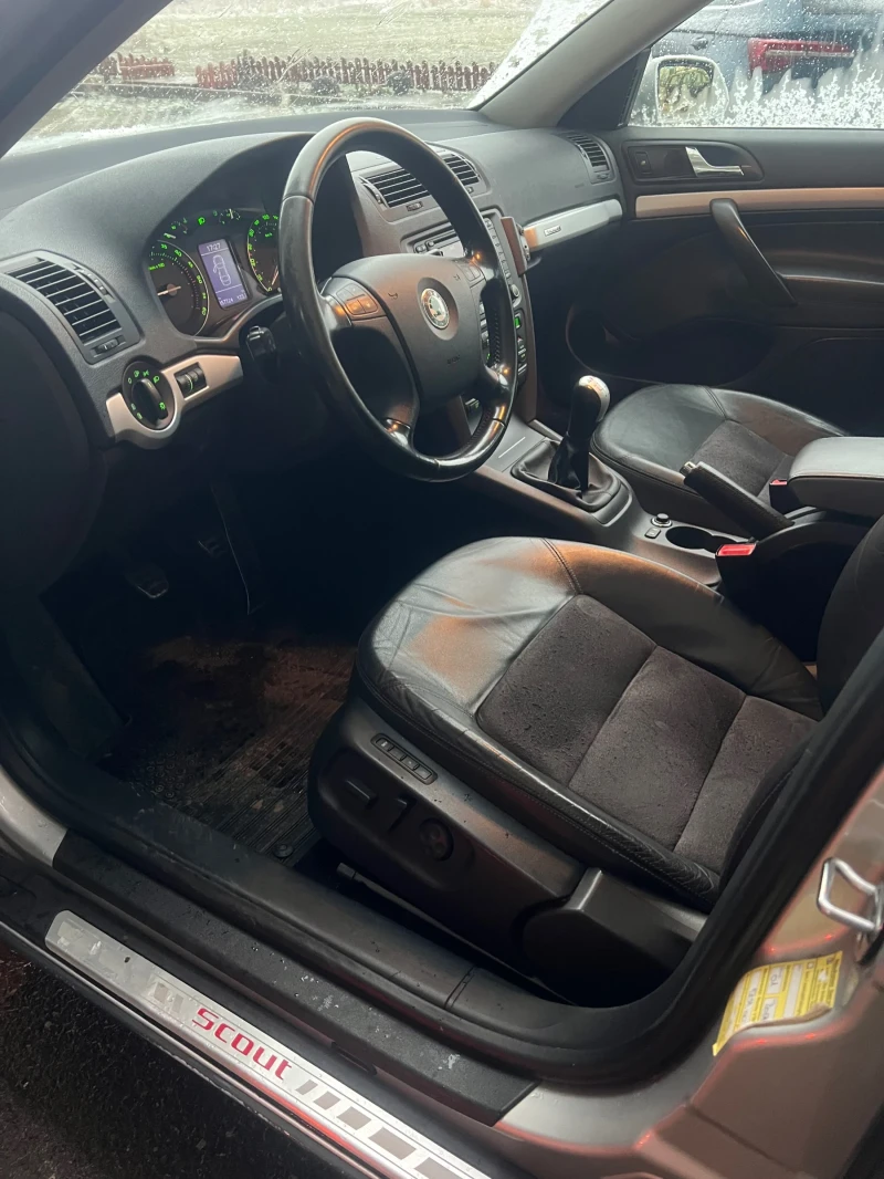 Skoda Octavia Scout 4x4 | FULL, снимка 6 - Автомобили и джипове - 53513486