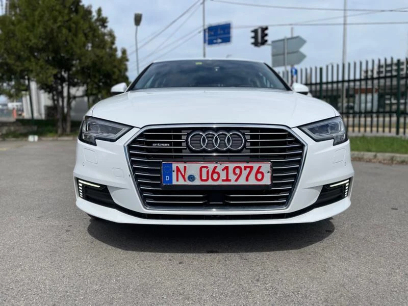 Audi A3 40 etron 2020, снимка 9 - Автомобили и джипове - 36427930