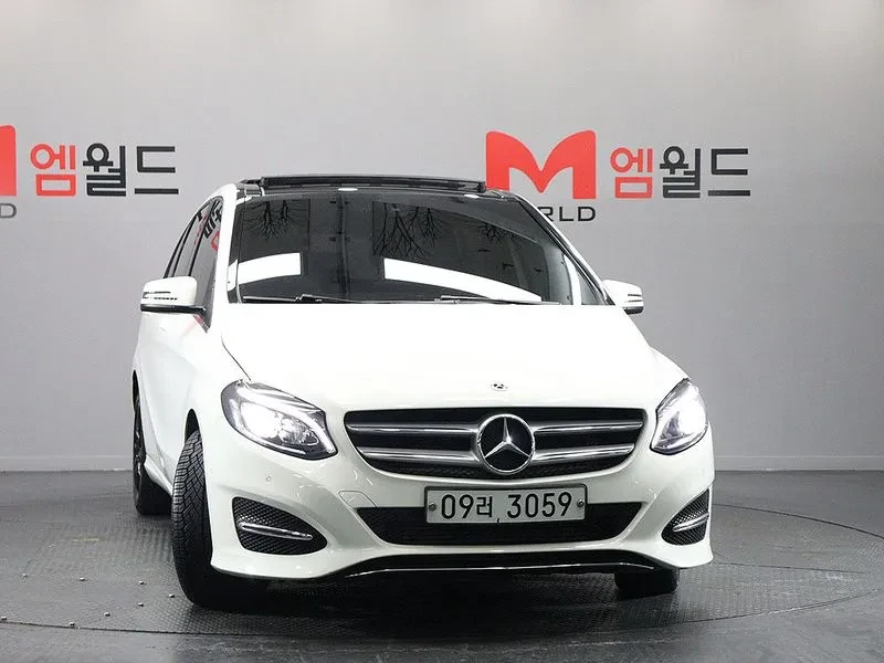 Mercedes-Benz B 200 2.0, снимка 2 - Автомобили и джипове - 54278414