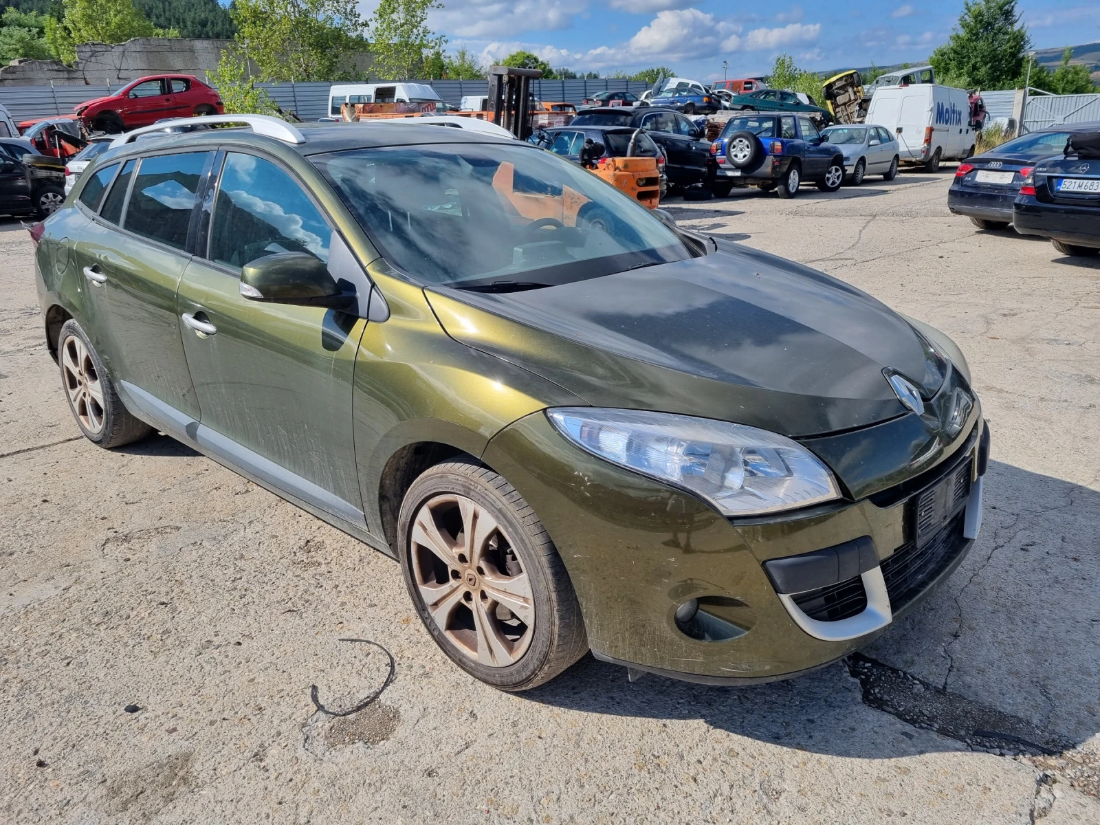 Renault Megane 1.5dci-110ks-2010god - изображение 8