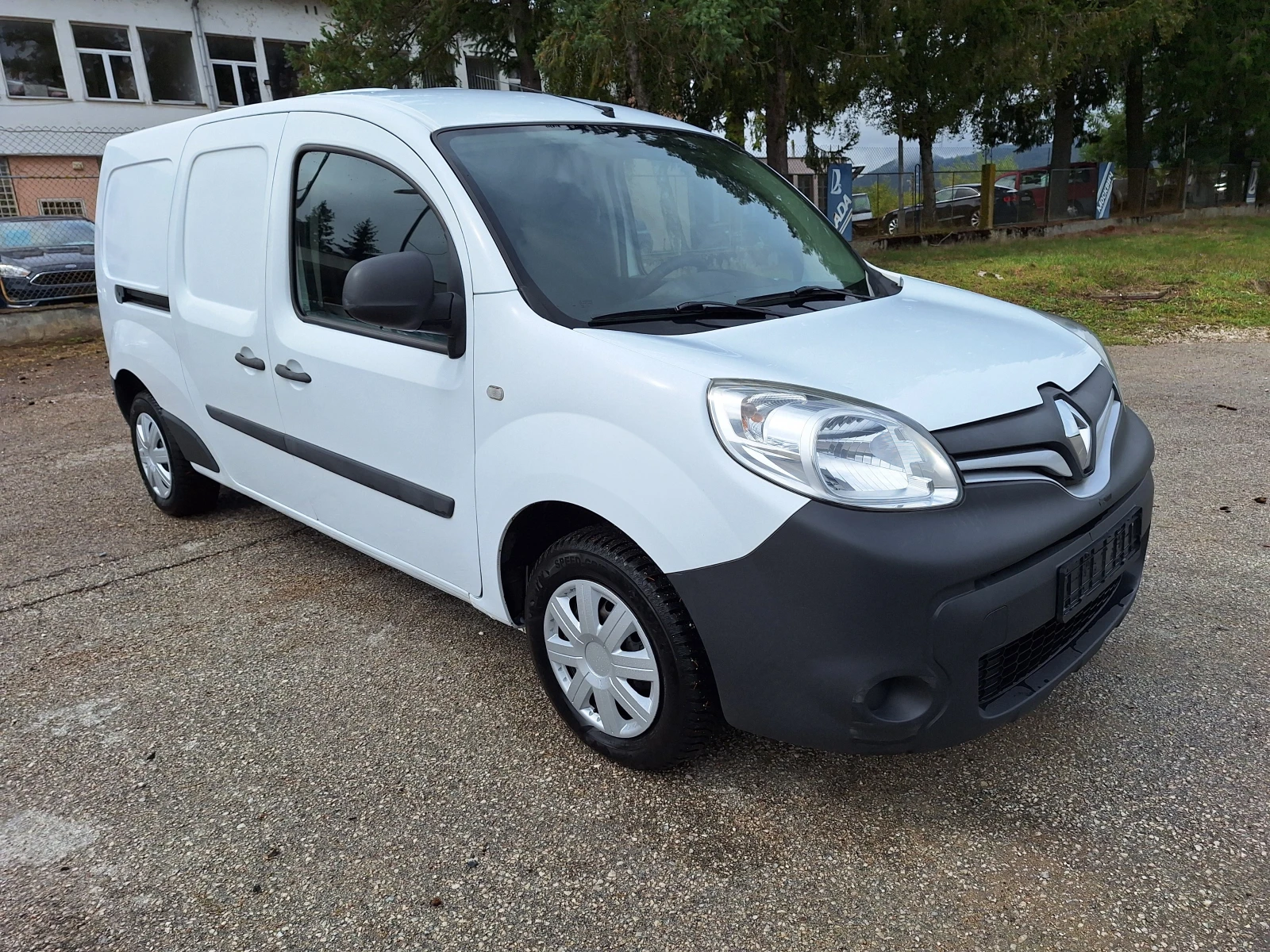 Renault Kangoo 1, 5dci* MAXI* КЛИМА - изображение 7