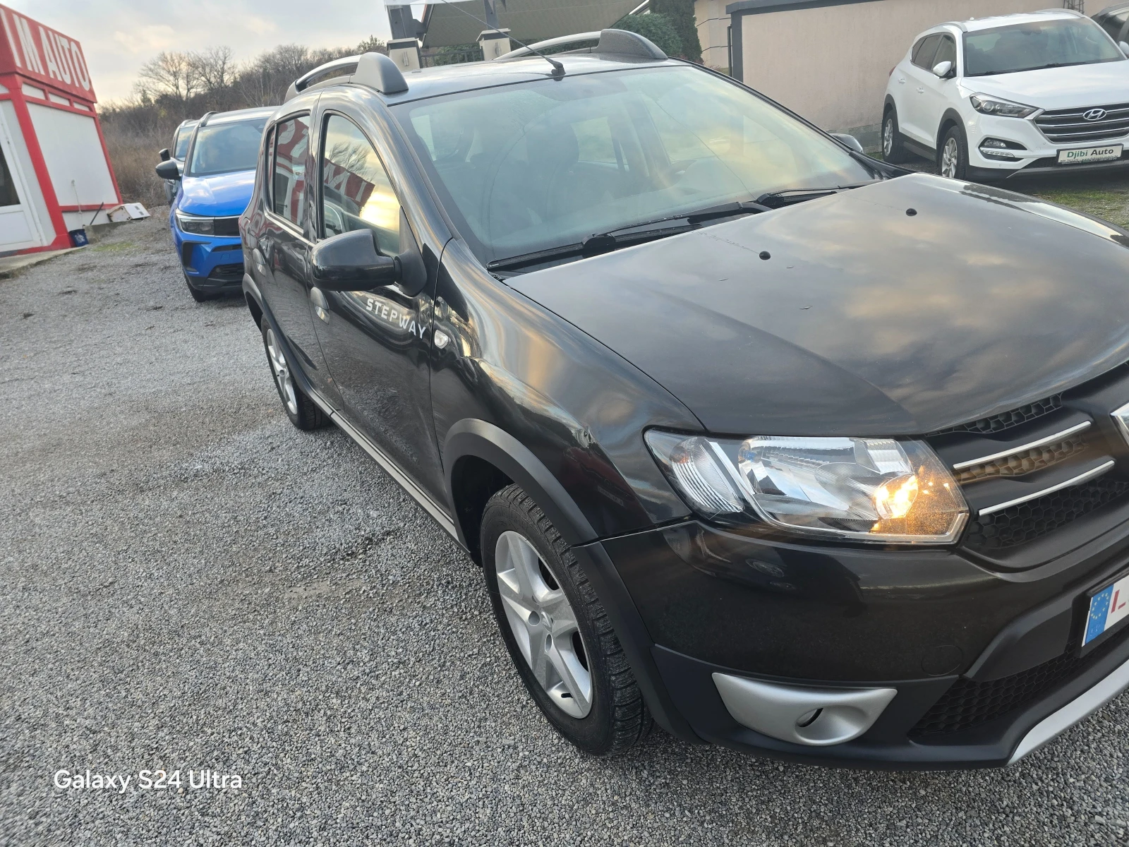 Dacia Sandero 1.5DCI-90K.C.-NAVI - изображение 3