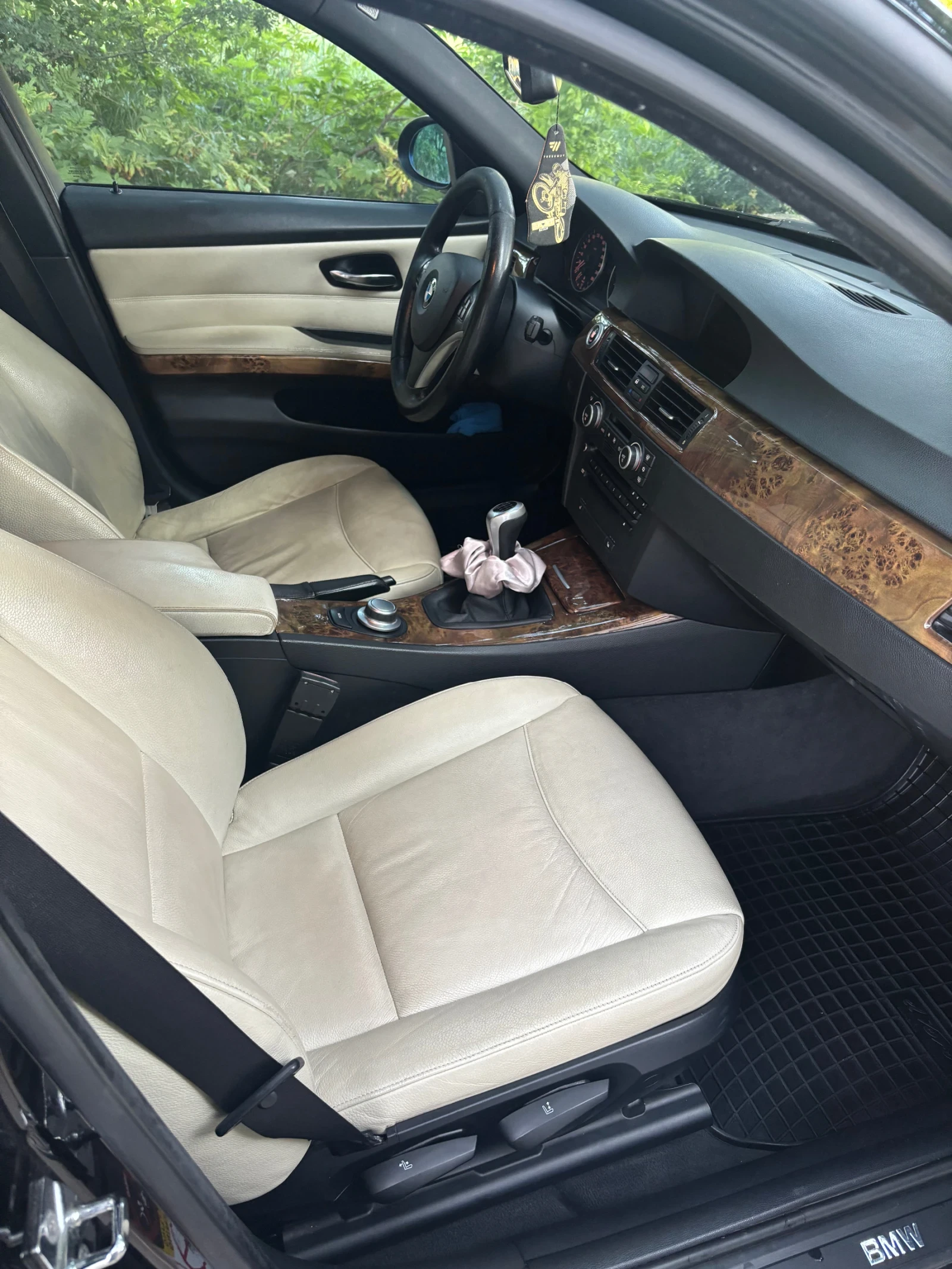 BMW 320  - изображение 4