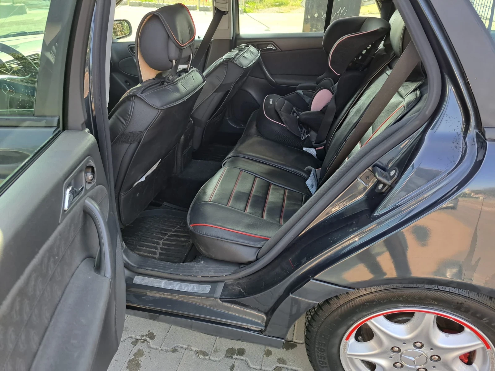 Mercedes-Benz C 220 2.2 - изображение 8