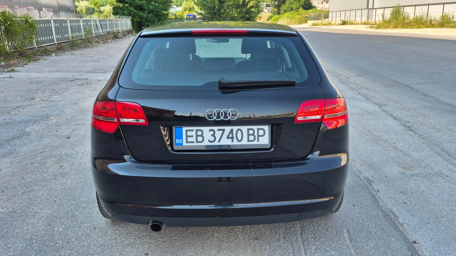 Audi A3 1.6i FACELIFT 165000км ОТЛИЧНА - изображение 7