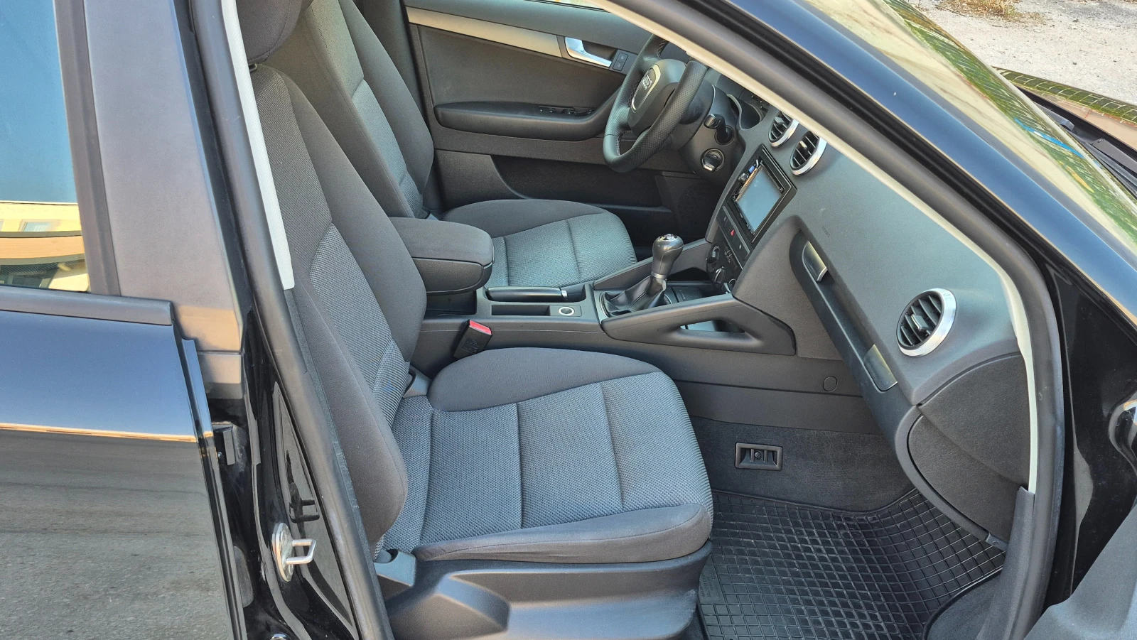 Audi A3 1.6i FACELIFT 165000км ОТЛИЧНА - изображение 10