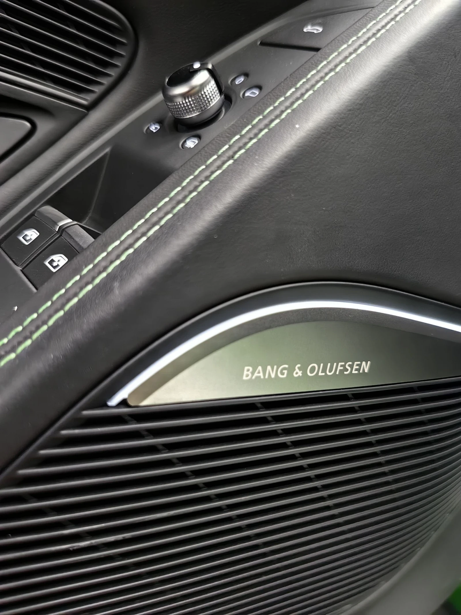 Audi R8  V10 SPYDER/CARBON/B&O/43300km | Mobile.bg   12