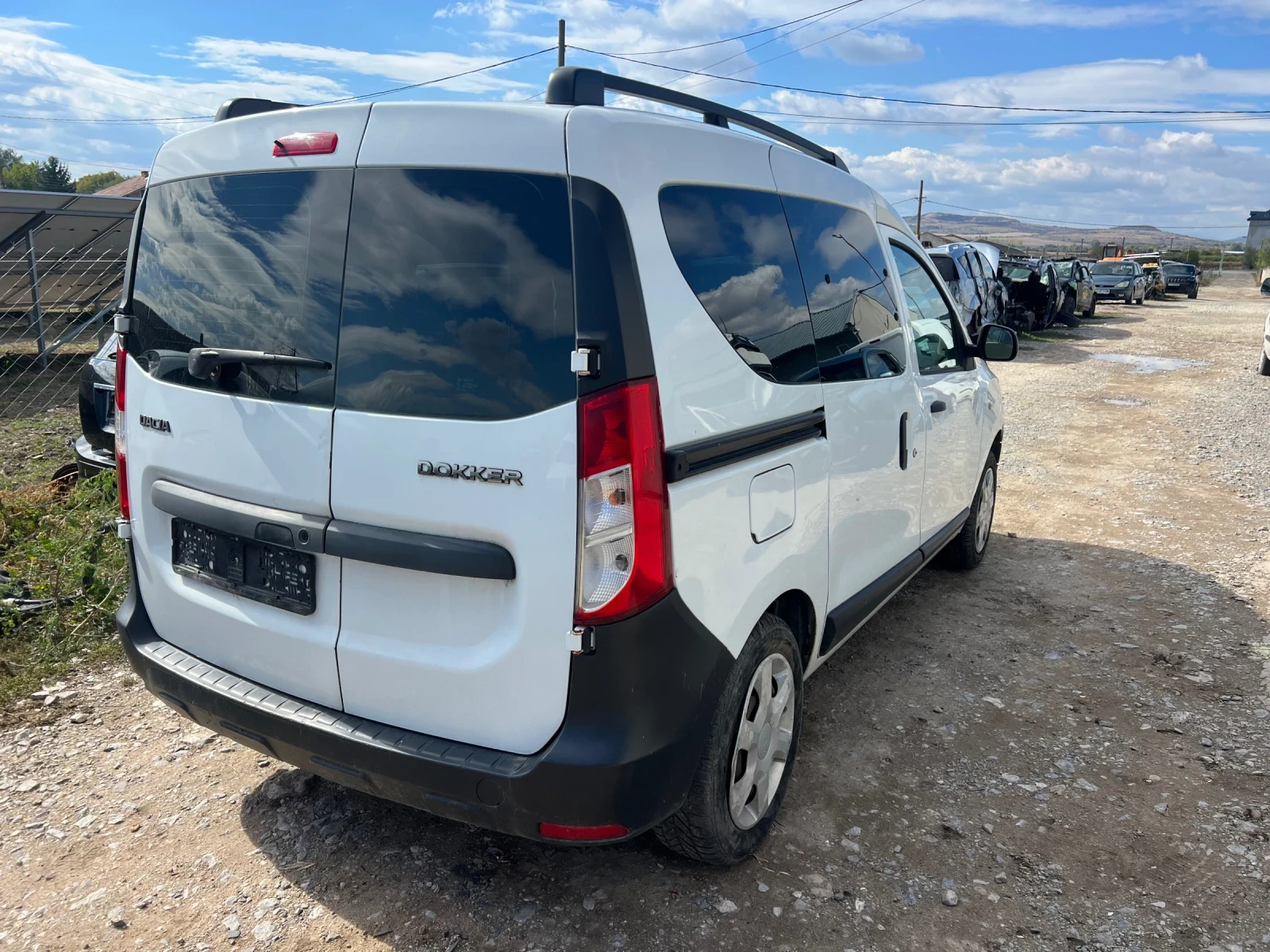 Dacia Dokker 1.6 i  - изображение 2
