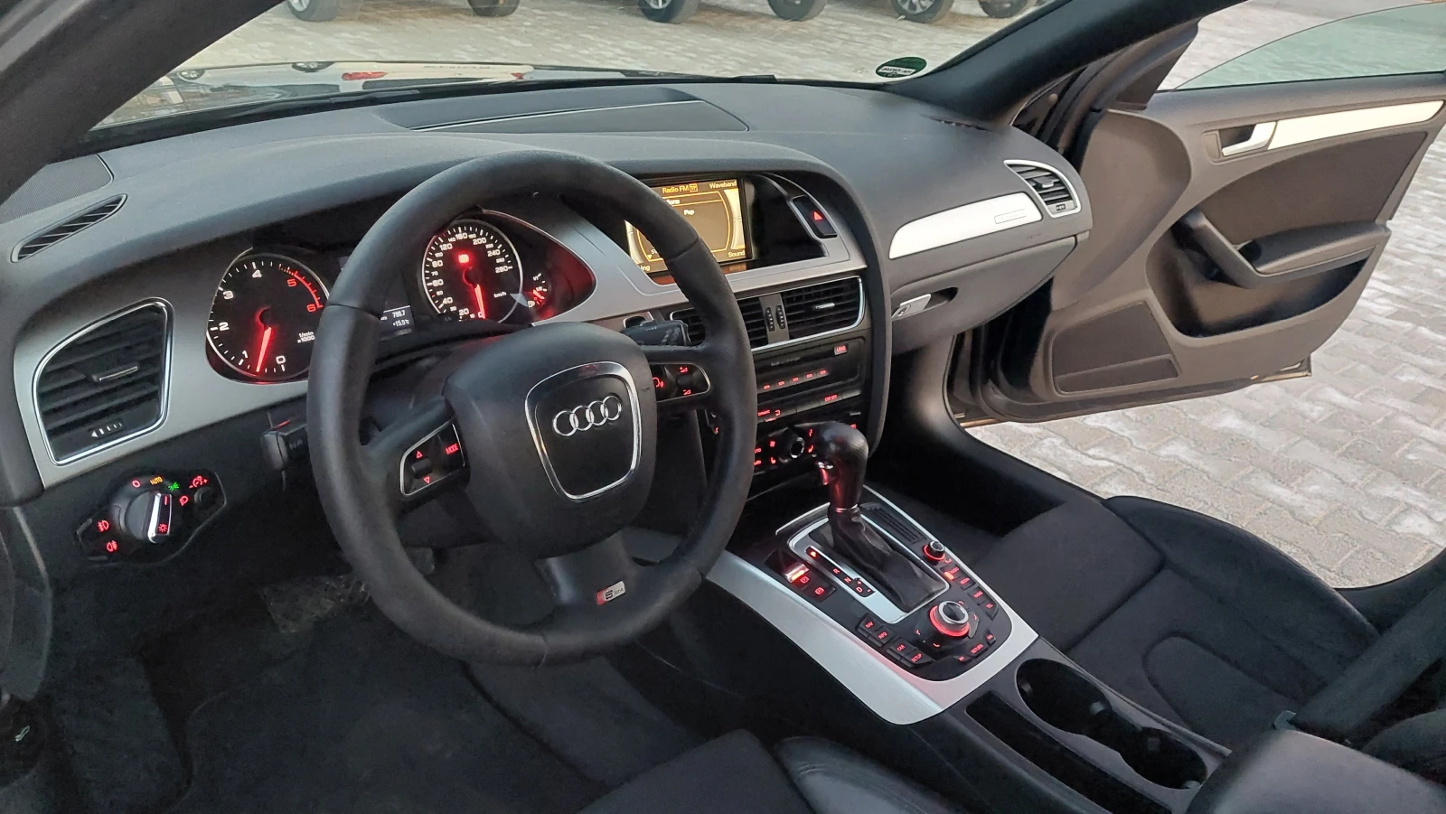 Audi A4 3.0 tdi 239 hp DISTRONIC | Mobile.bg   17