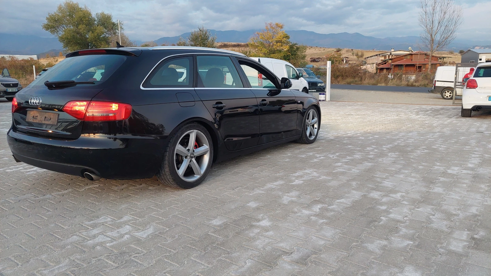 Audi A4 3.0 tdi 239 hp DISTRONIC - изображение 7