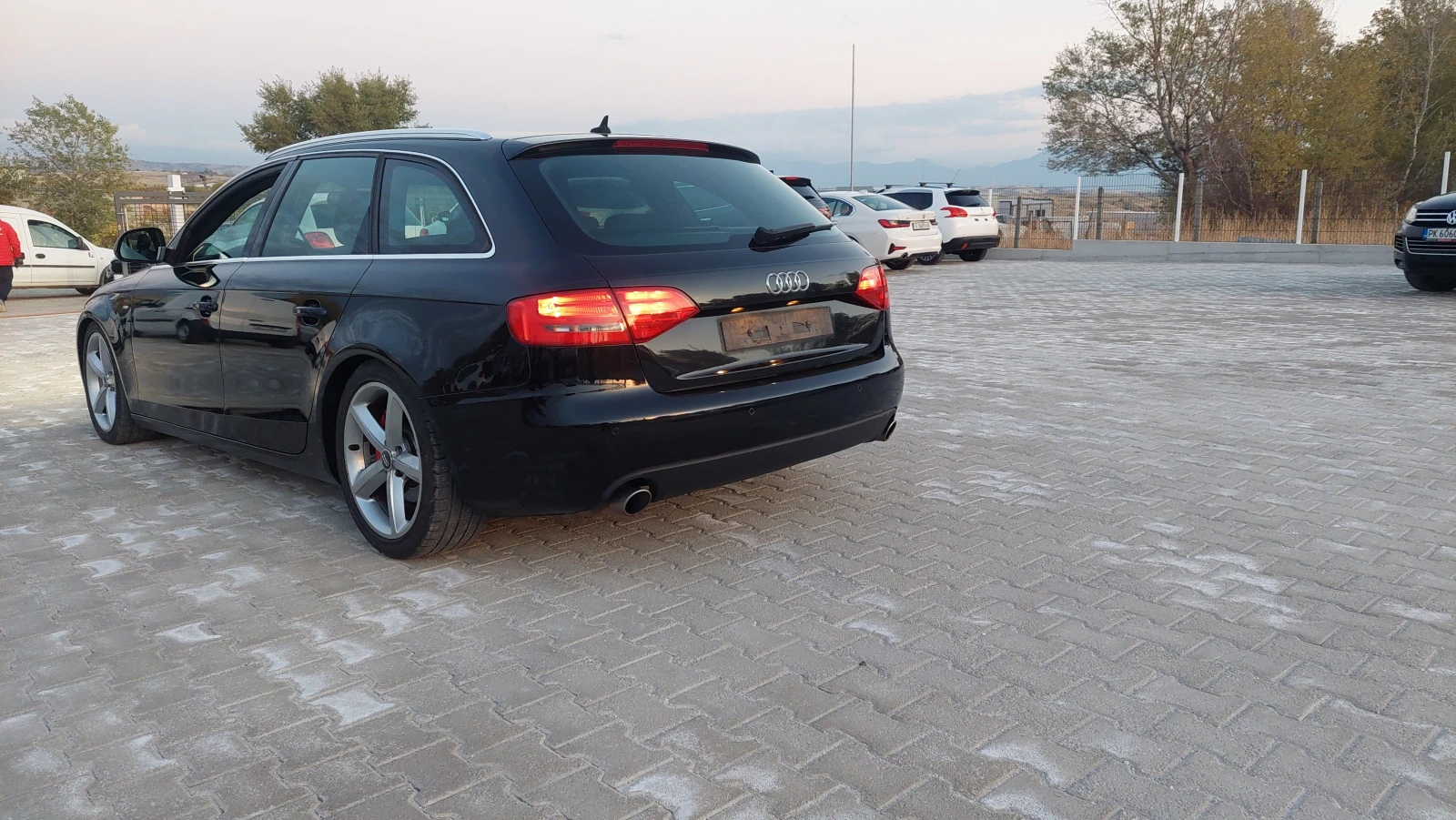 Audi A4 3.0 tdi 239 hp DISTRONIC - изображение 8