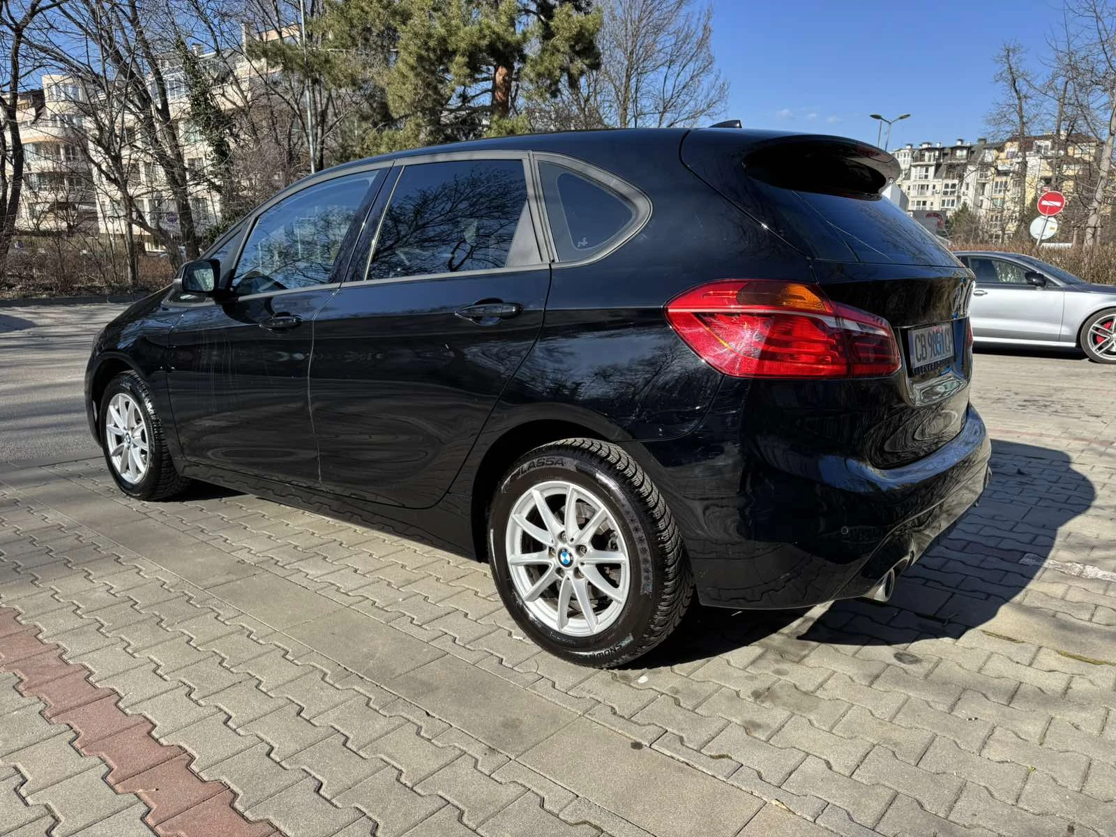 BMW 2 Active Tourer, снимка 3 - Автомобили и джипове - 53844081