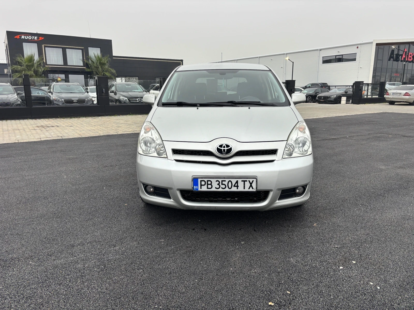 Toyota Corolla verso 2.2 D4D 7  | Mobile.bg   2