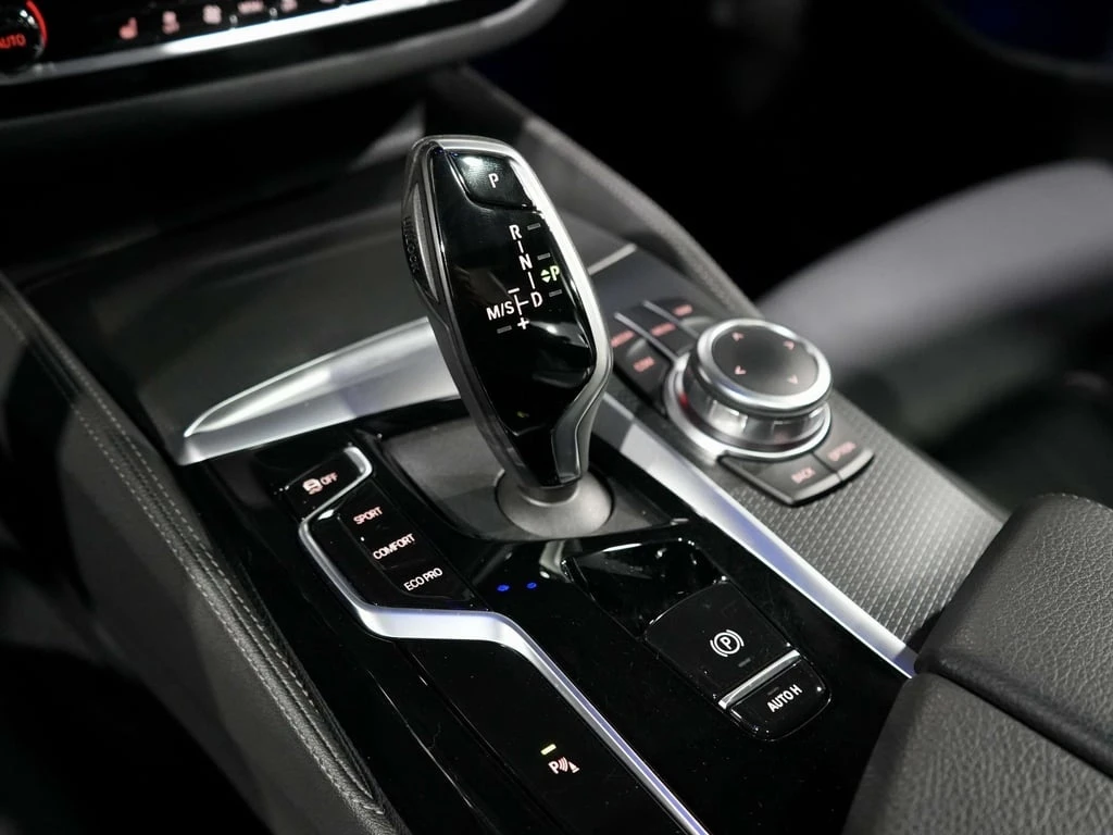 BMW 540 * xDrive * CARFAX * ���� �� �� | Mobile.bg � ����������� 15