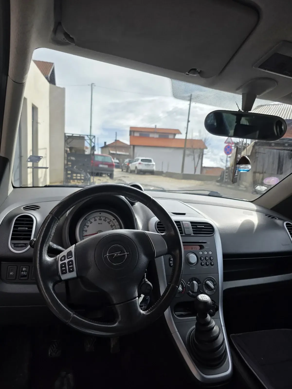 Opel Agila  - изображение 10