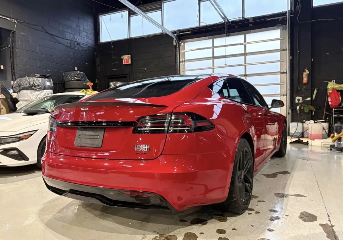 Tesla Model S Plaid | AWD | Без Инциденти | Един собственик |  - изображение 5