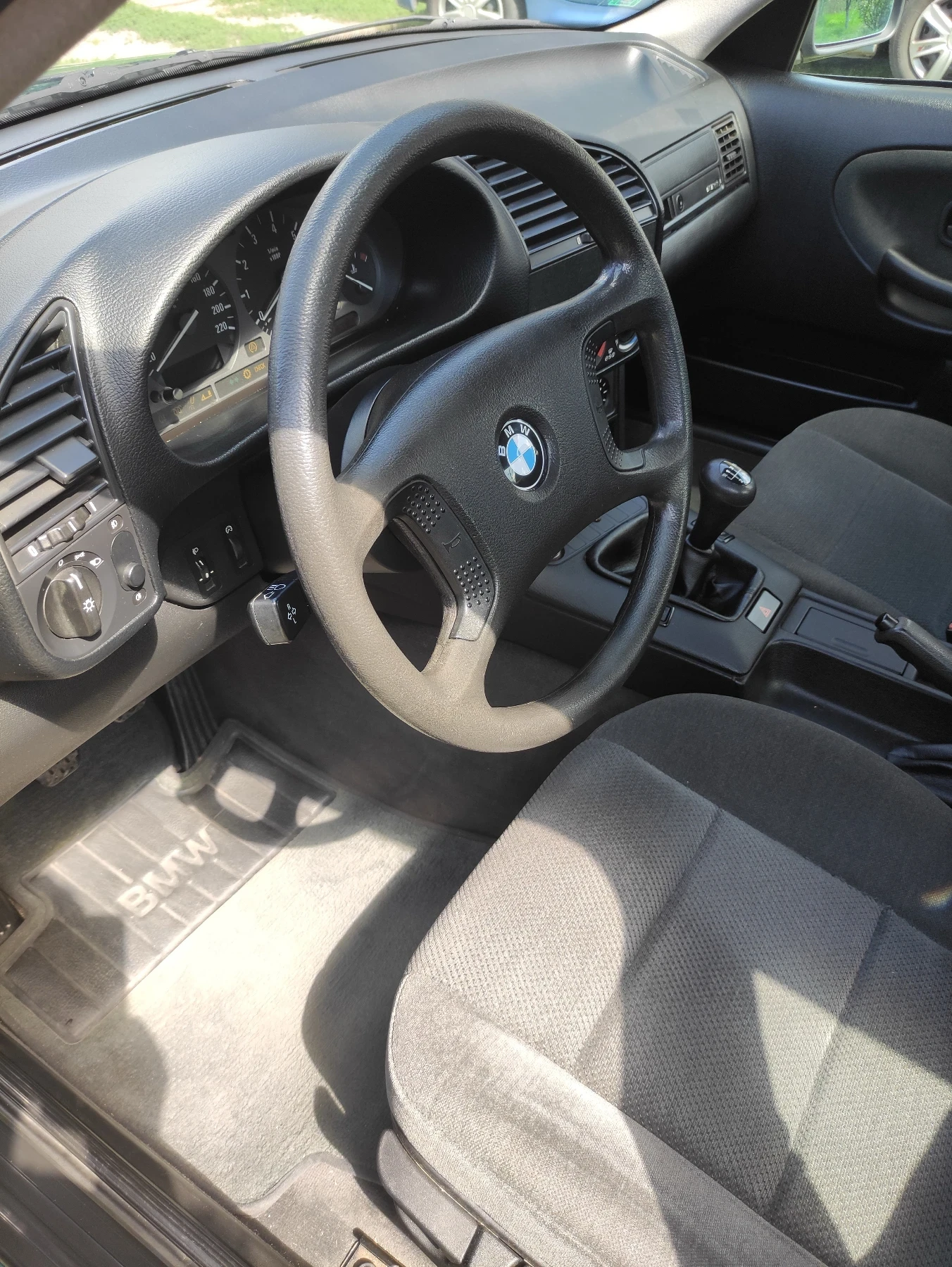 BMW 316, снимка 5 - Автомобили и джипове - 53819023