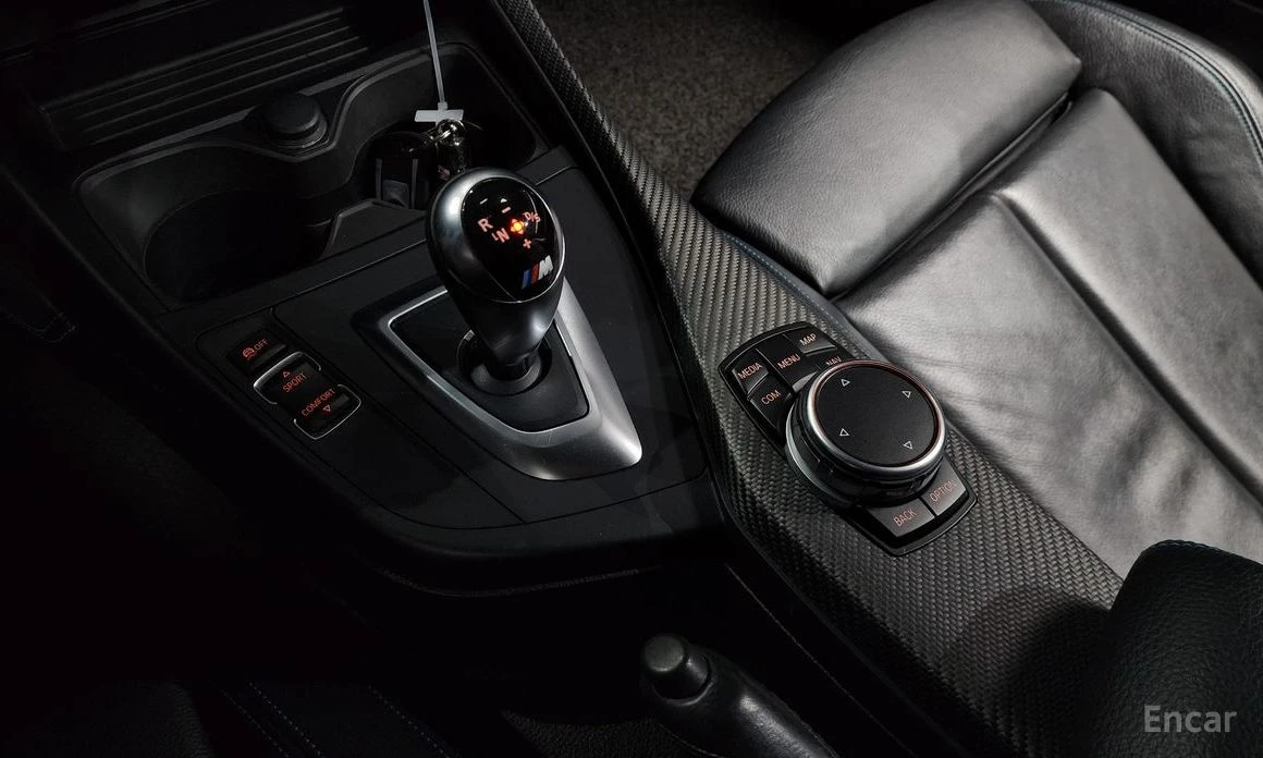 BMW M2 * КОЖА* ПОДГРЕВ* HARMAN KARDON* , снимка 8 - Автомобили и джипове - 53961023