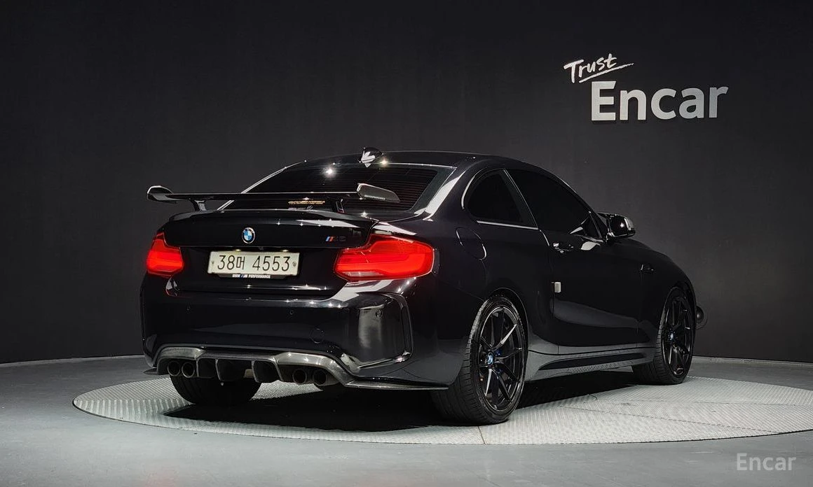 BMW M2 * КОЖА* ПОДГРЕВ* HARMAN KARDON* , снимка 2 - Автомобили и джипове - 53961023