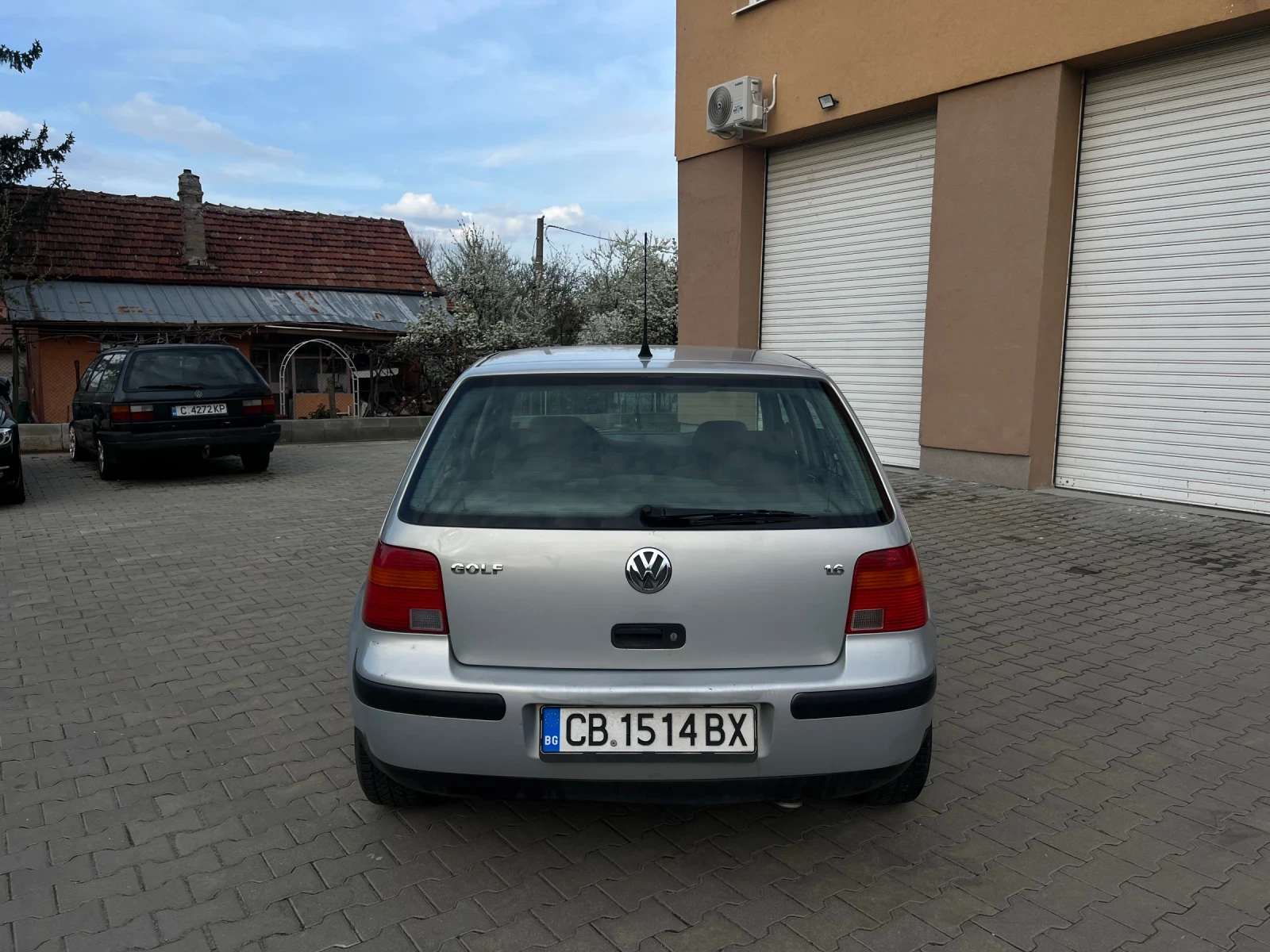 VW Golf, снимка 2 - Автомобили и джипове - 54221095