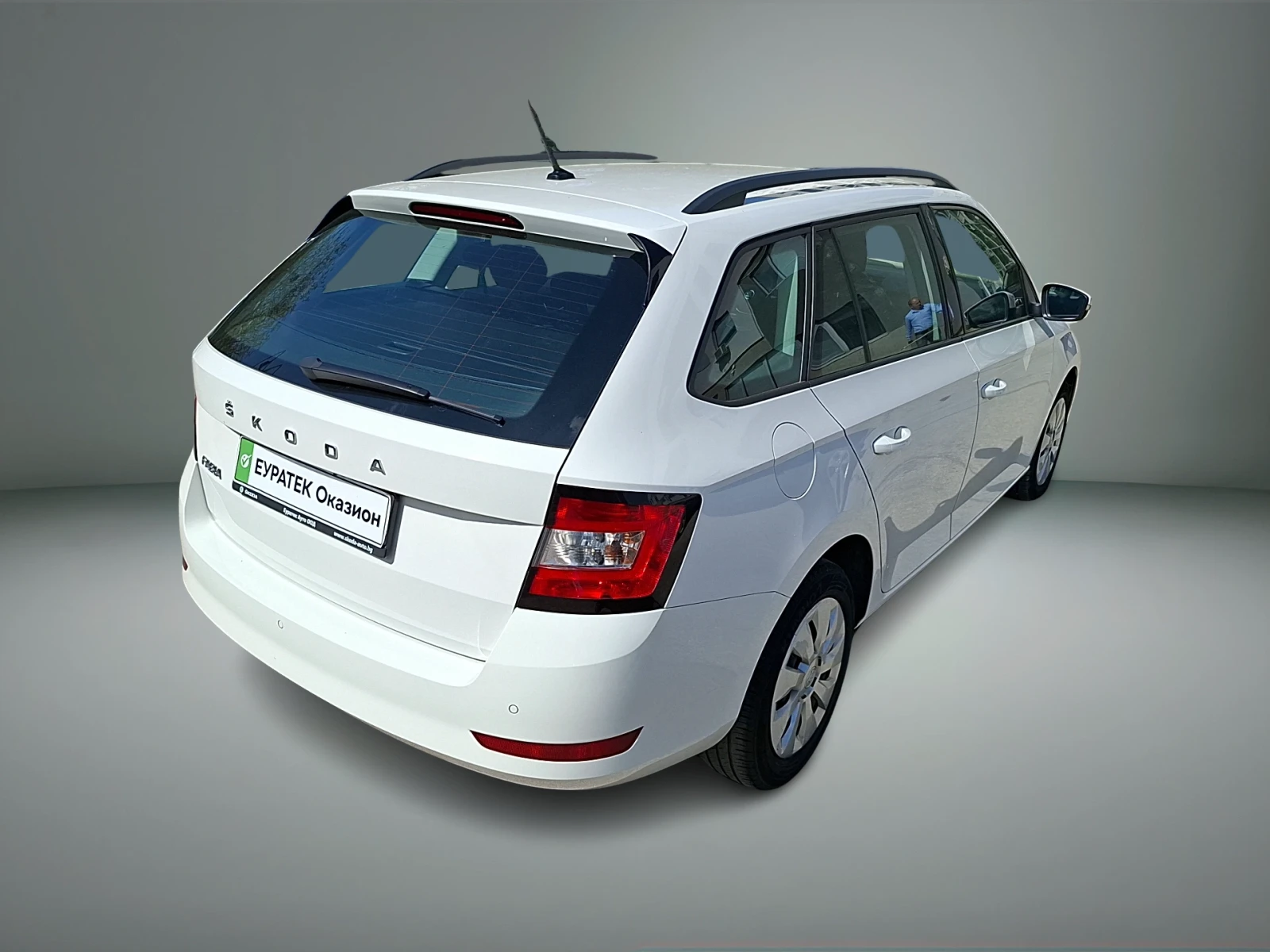 Skoda Fabia 1.0 TSI / 7 DSG, снимка 4 - Автомобили и джипове - 54343729