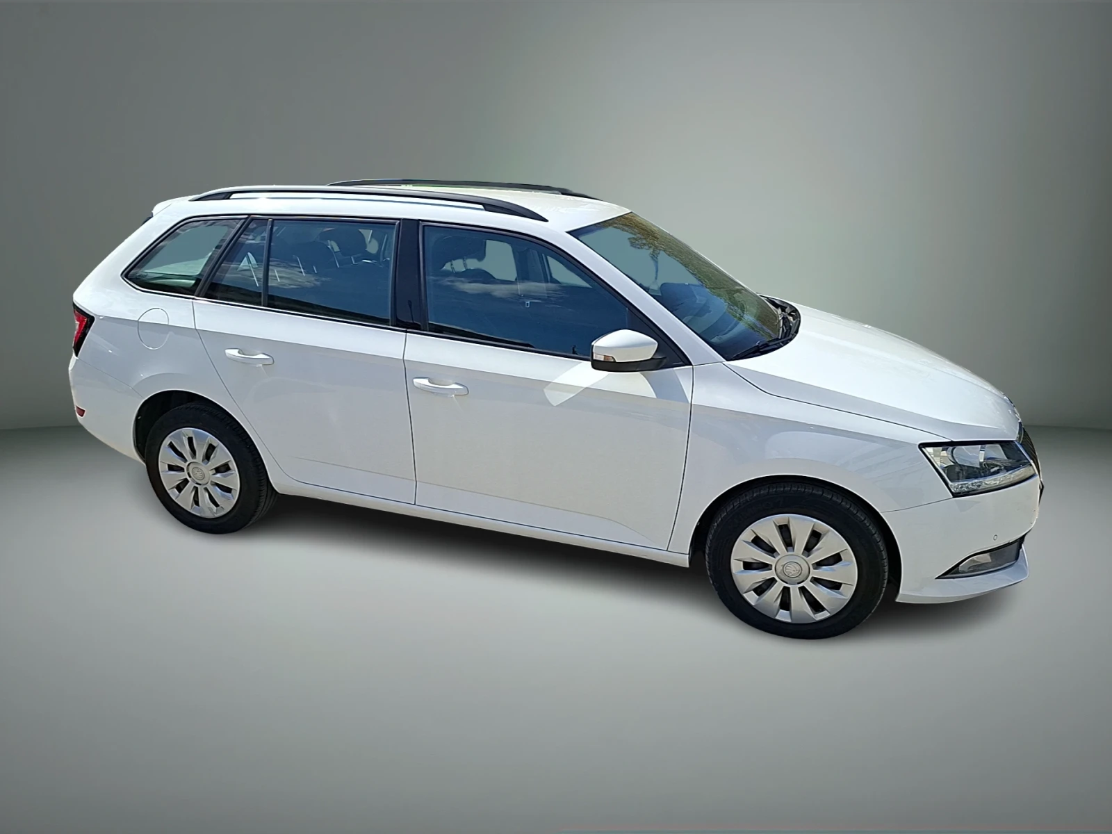 Skoda Fabia 1.0 TSI / 7 DSG, снимка 3 - Автомобили и джипове - 54343729