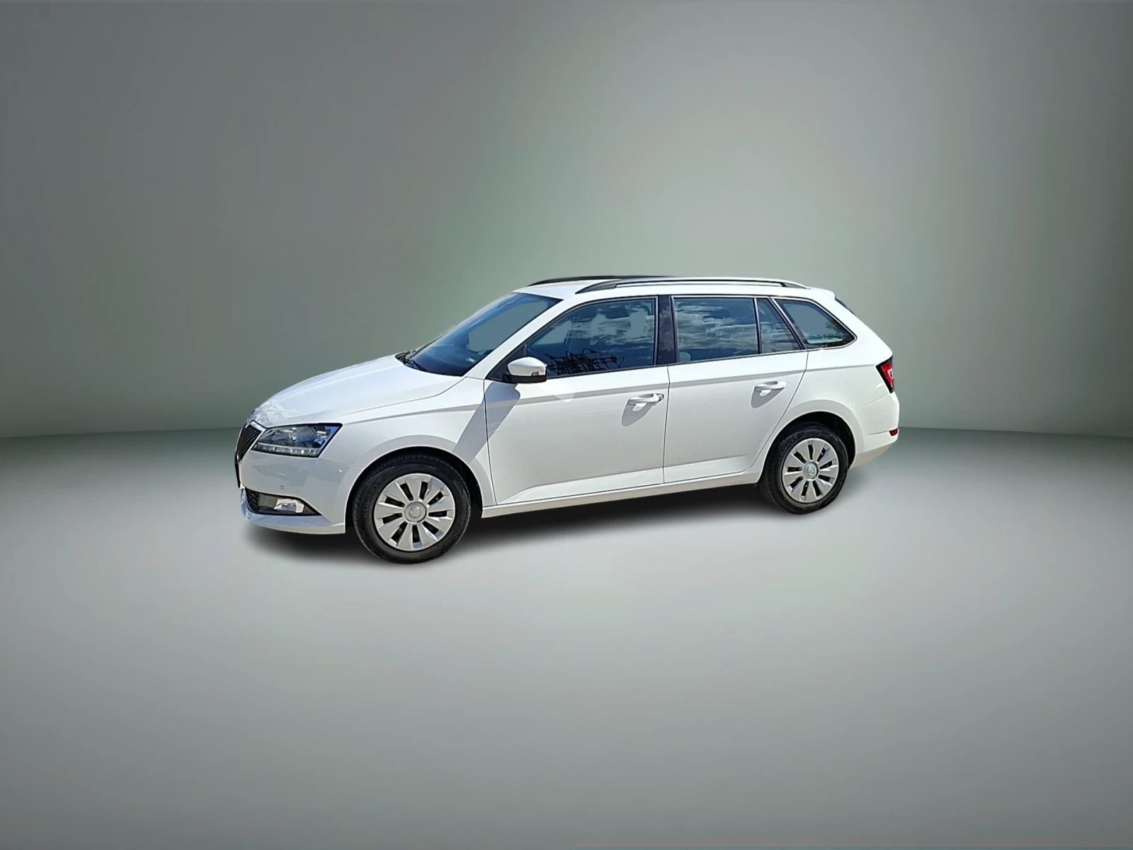 Skoda Fabia 1.0 TSI / 7 DSG, снимка 7 - Автомобили и джипове - 54343729