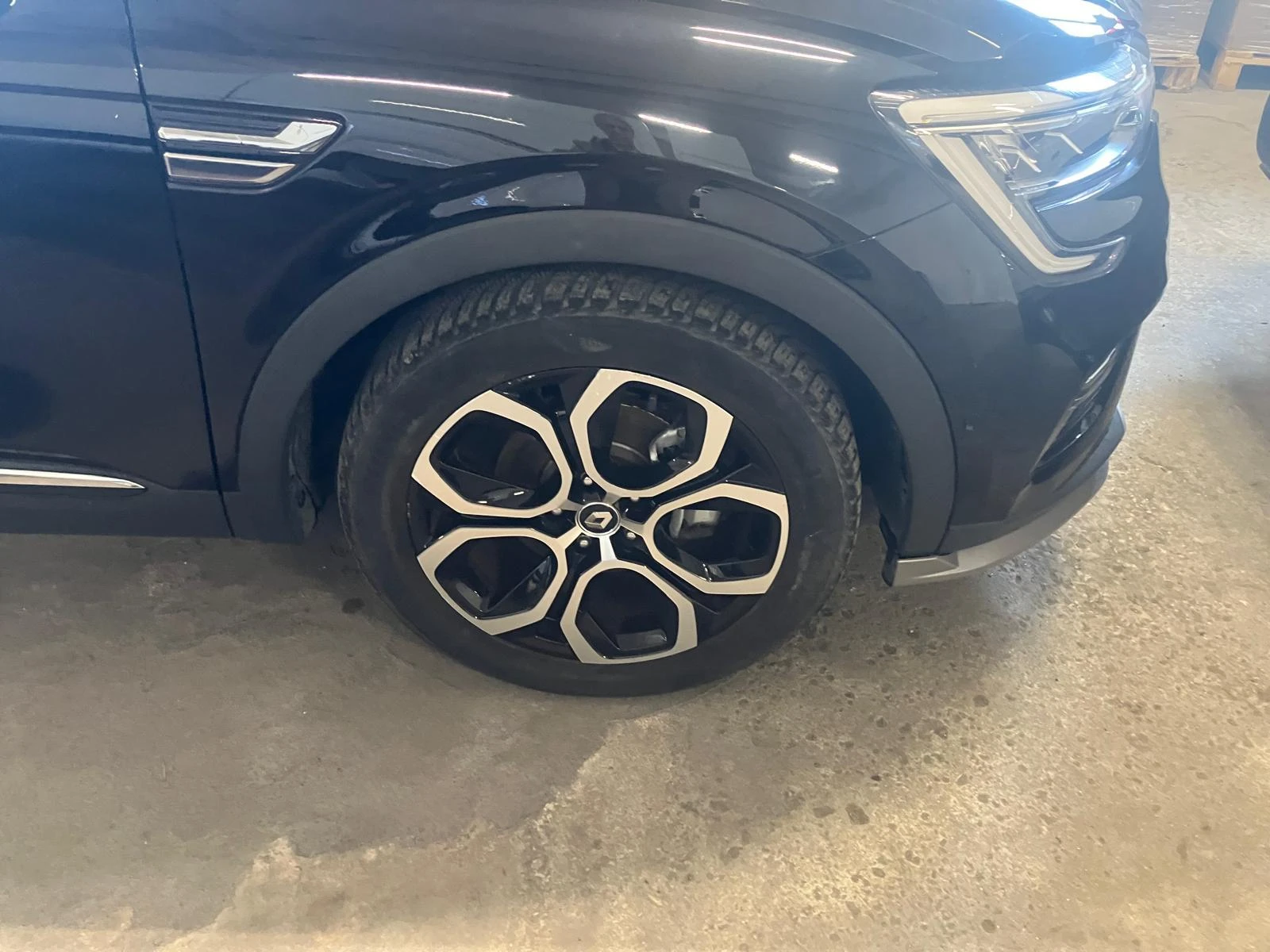 Renault Arkana 29500км  100% 1.6 E FULL HYBRID  INTENSE, снимка 2 - Автомобили и джипове - 54511921