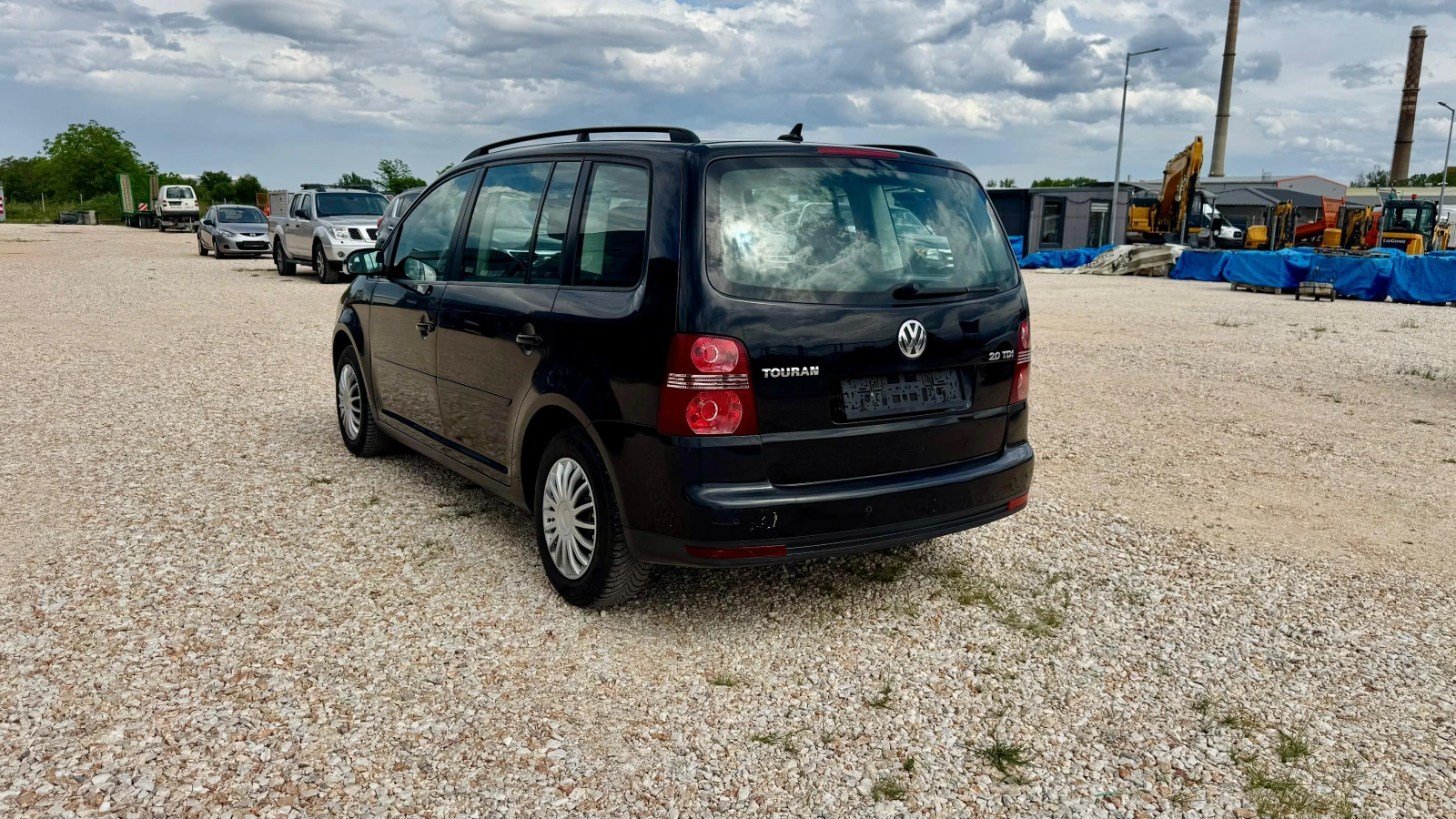 VW Touran 2.0TDI, 140к.6-скорости, Нов внос, , , снимка 2 - Автомобили и джипове - 54598733