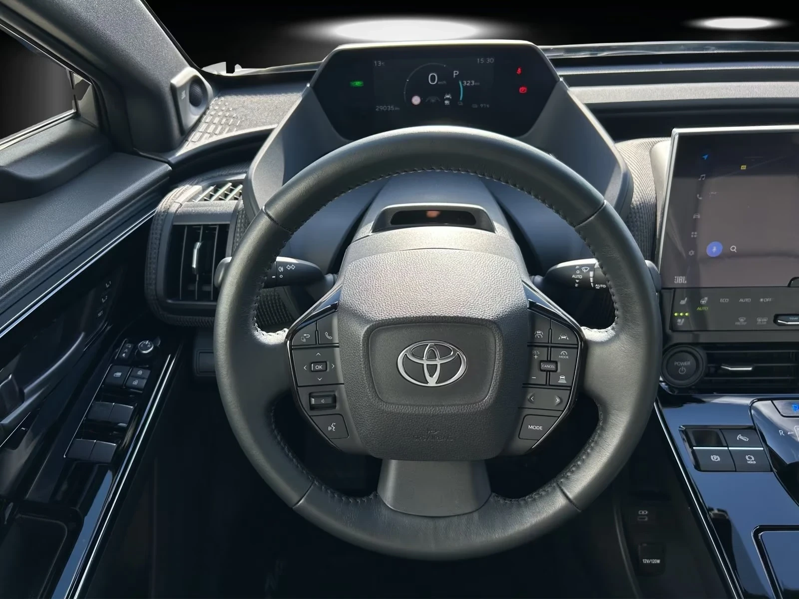 Toyota bZ4X AWD 360 JBL Winter Pack + , снимка 8 - Автомобили и джипове - 54767248