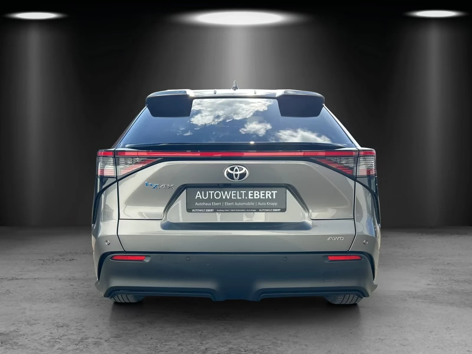 Toyota bZ4X AWD 360 JBL Winter Pack + , снимка 5 - Автомобили и джипове - 54767248