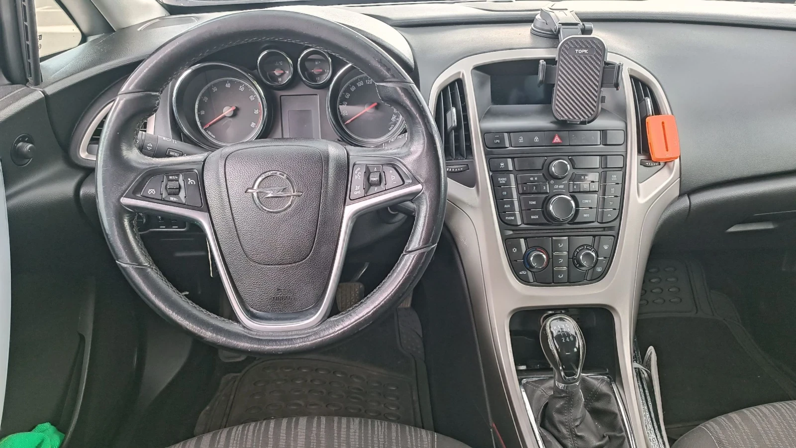 Opel Astra, снимка 7 - Автомобили и джипове - 55385699