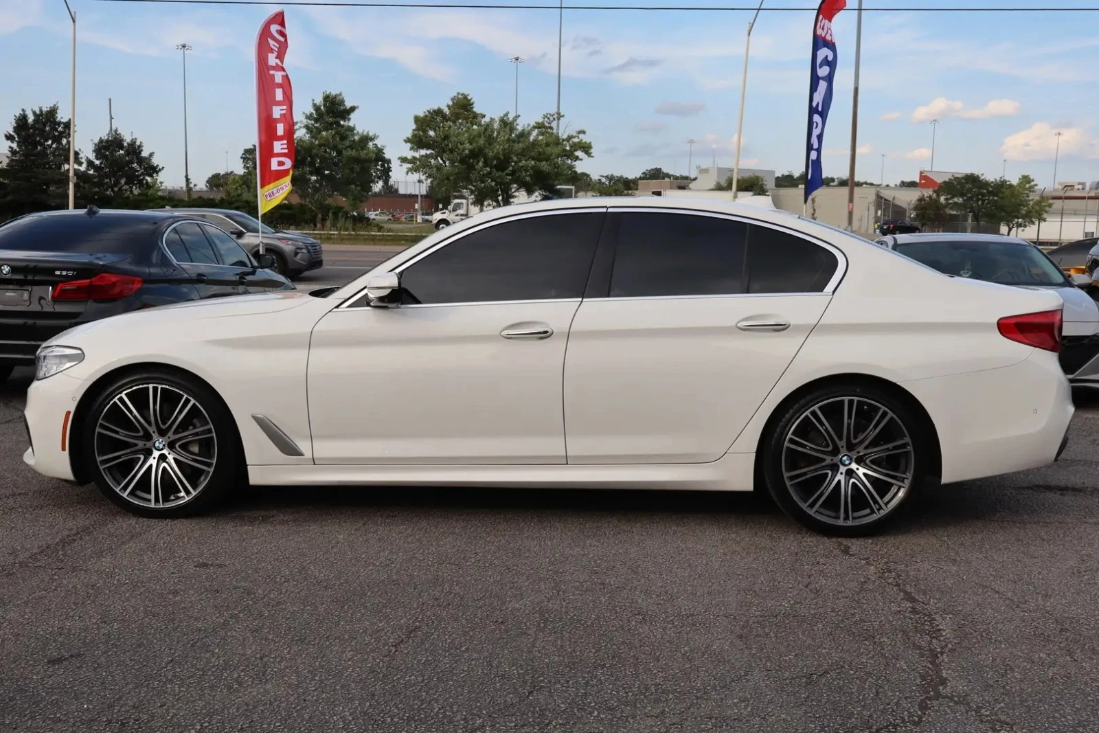 BMW 540 xDrive* M ПАКЕТ* HUD* 360, снимка 3 - Автомобили и джипове - 55839345