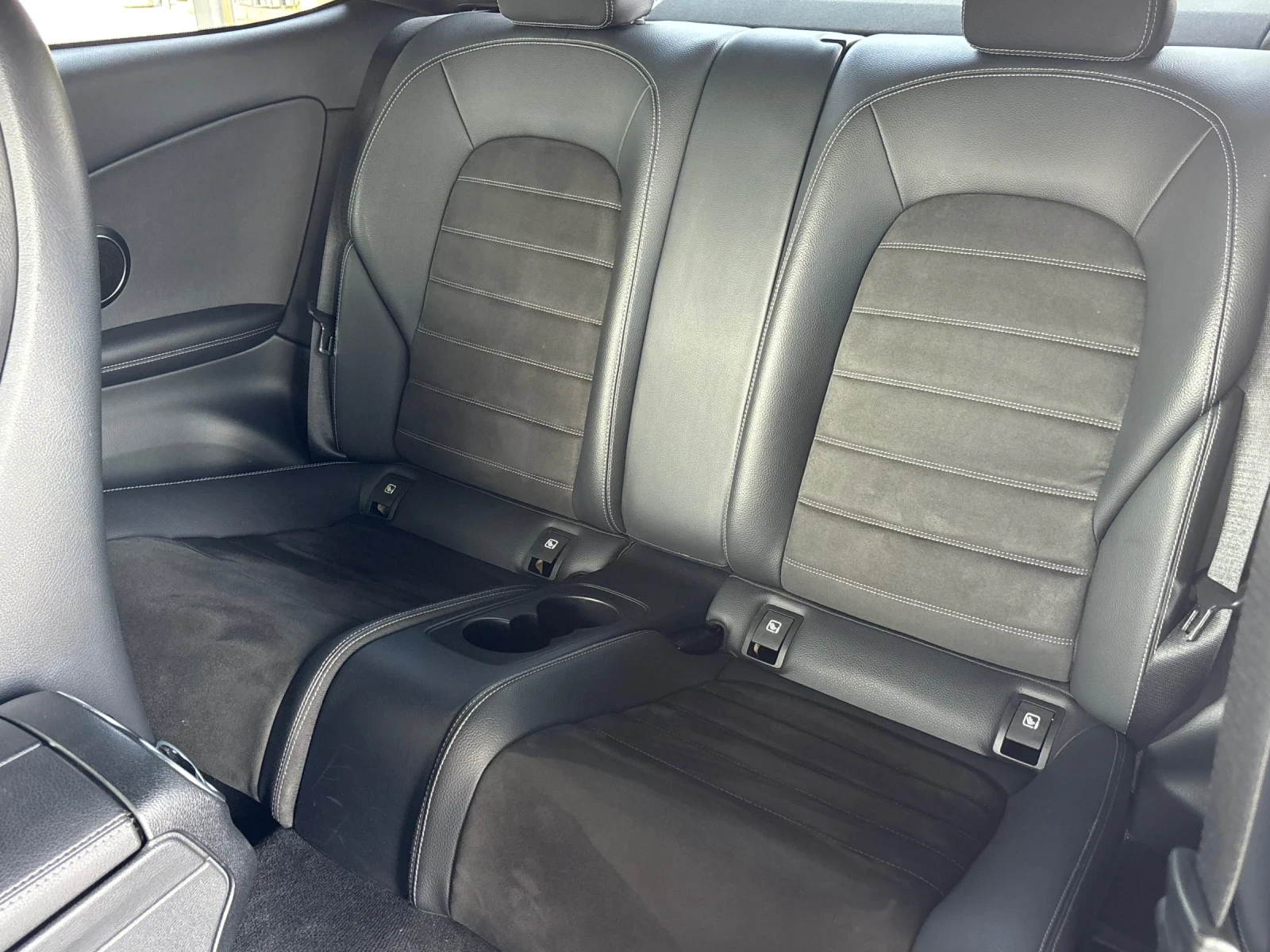 Mercedes-Benz C 220 COUPE, AMG LINE, DISSTR, CAMERA, FULL SERVICE, снимка 14 - Автомобили и джипове - 55906176