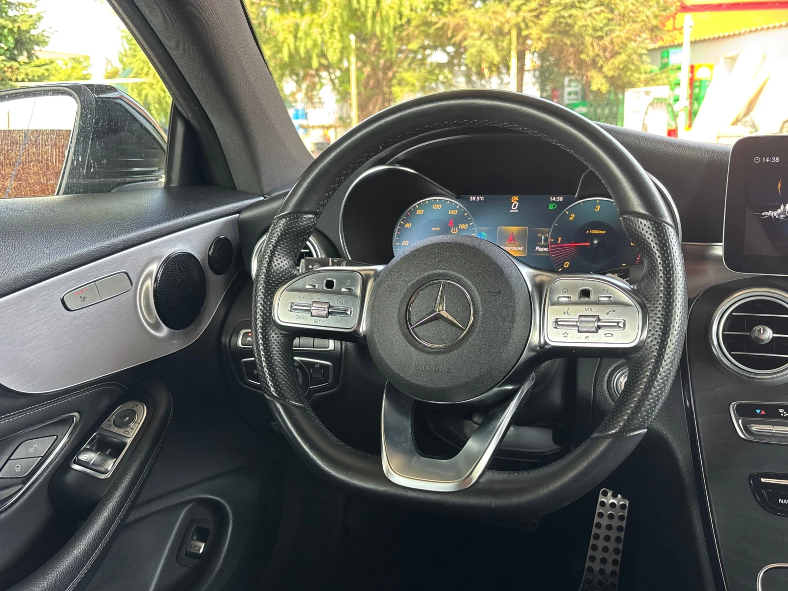Mercedes-Benz C 220 COUPE, AMG LINE, DISSTR, CAMERA, FULL SERVICE, снимка 12 - Автомобили и джипове - 55906176