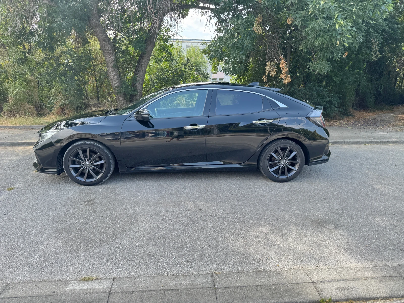 Honda Civic 1.5turbo/prestige, снимка 6 - Автомобили и джипове - 55968747