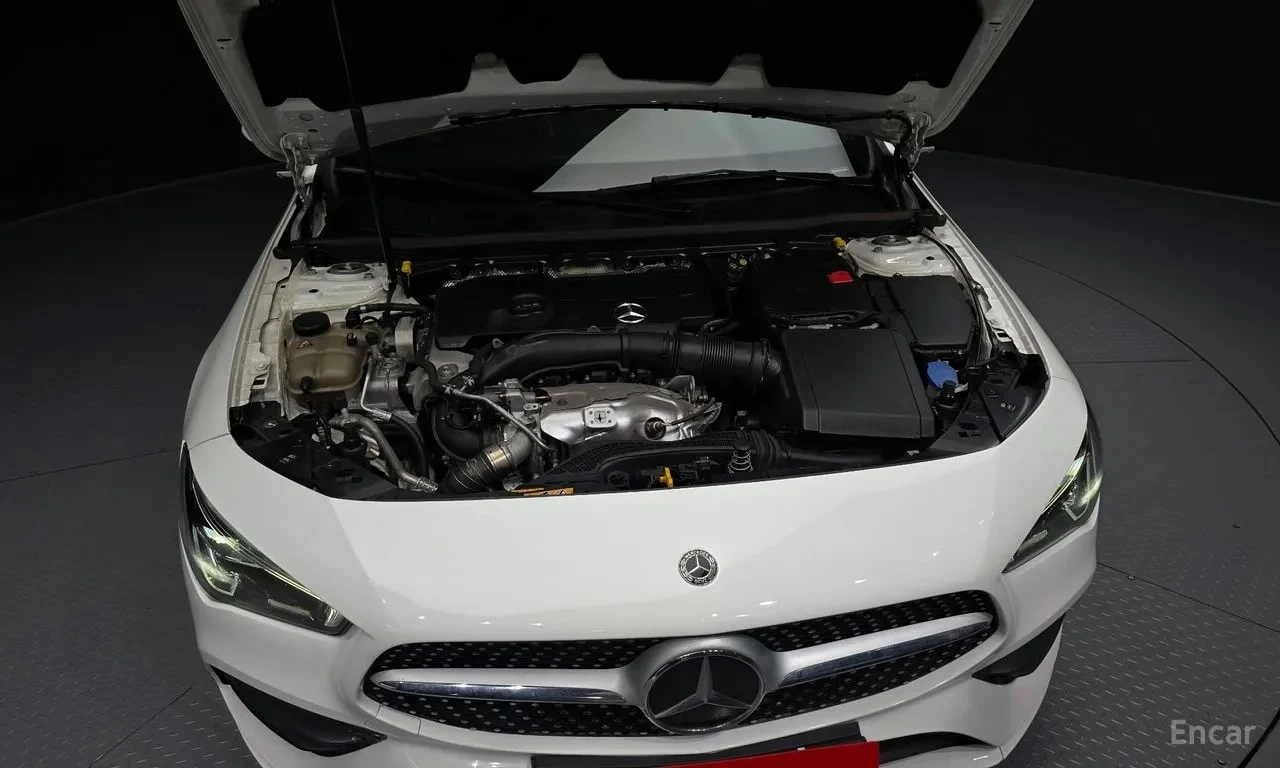 Mercedes-Benz CLA 250 CLA250 4MATIC, снимка 6 - Автомобили и джипове - 55982456